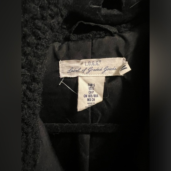 LOGG. Black Teddy jacket with silver zipper. Size S - Picture 2 of 5